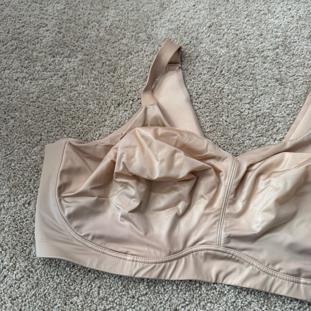 Catherines Intimates Light Beige Wirefree Bra Women’s Size 46DDD Lightly Lined - Picture 2 of 5